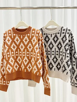 Вязаный женски пуловер 2023 г., Нов вълнен Контрастен геометричен Жаккардовый пуловер с кръгло деколте и дълги ръкави в ретро стил