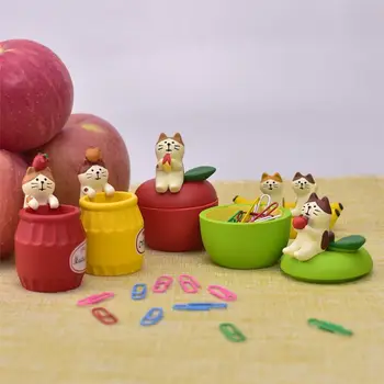 Държач за дръжки във формата на котка от смола, японската хранителни стоки, плодови скрепка, органайзер за химикалки, мултифункционален украса на работния плот
