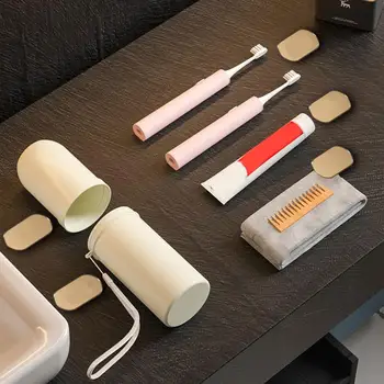 Държач за четка за зъби Модерен минималистичен пътен комплект чаши за четка за зъби с просторен подвижен държач Преносима паста за зъби за пътуване