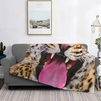 Забавен език (с цифрово подобрение) Four Seasons Отлична топло и меко одеяло, с забавно красиво тигър и сладък котка