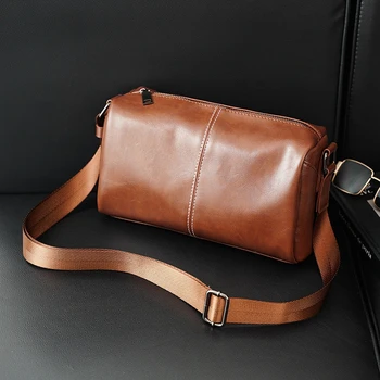 Модерна нова чанта през рамо 2023, проста и ежедневни малка квадратна чанта, голям капацитет, високо качество, мъжки чанти през рамо